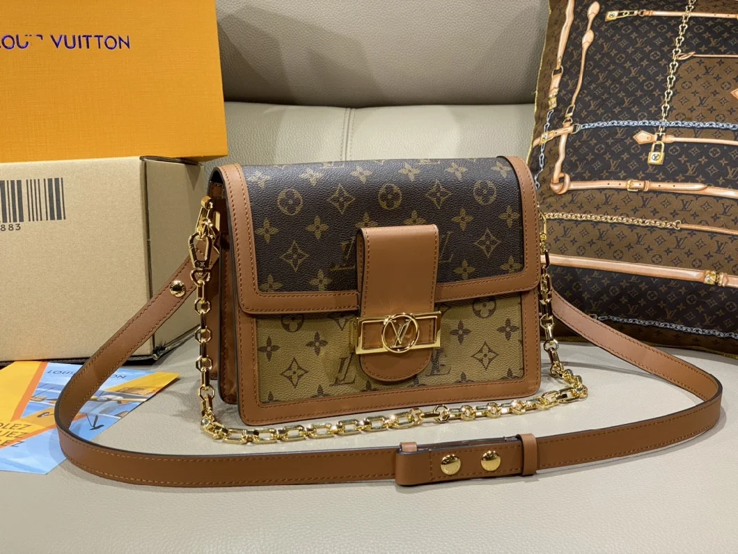 Designer Bags of Famous Brands Women Louis Handbags Wholesale Replicas Bags